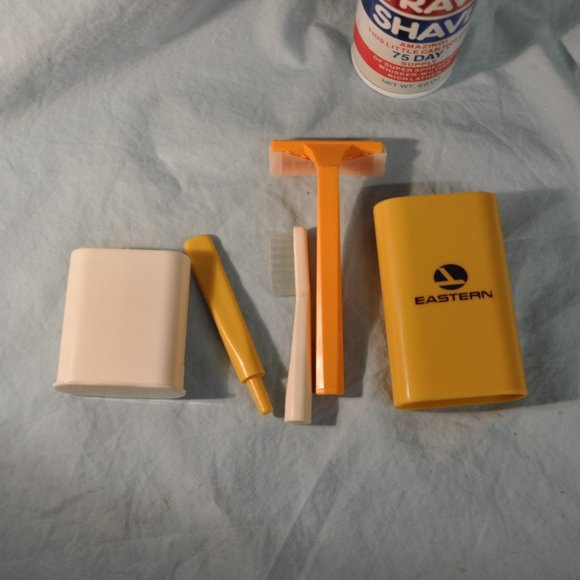 vintage eastern airlines travel leather dopp kit all original UNUSED (O108) - Picture 7 of 12